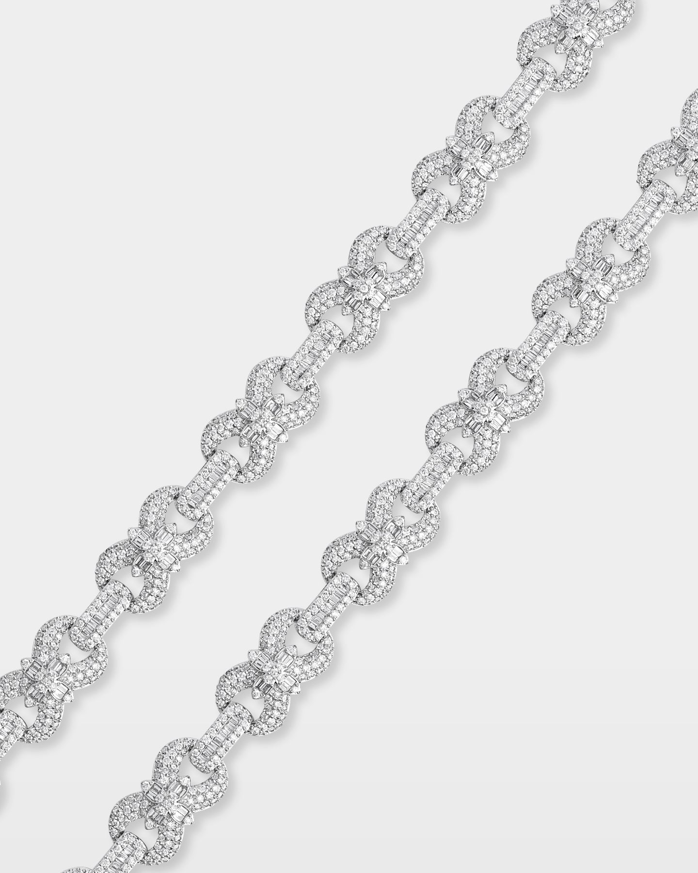 Clover Infinity Diamond Link Chain