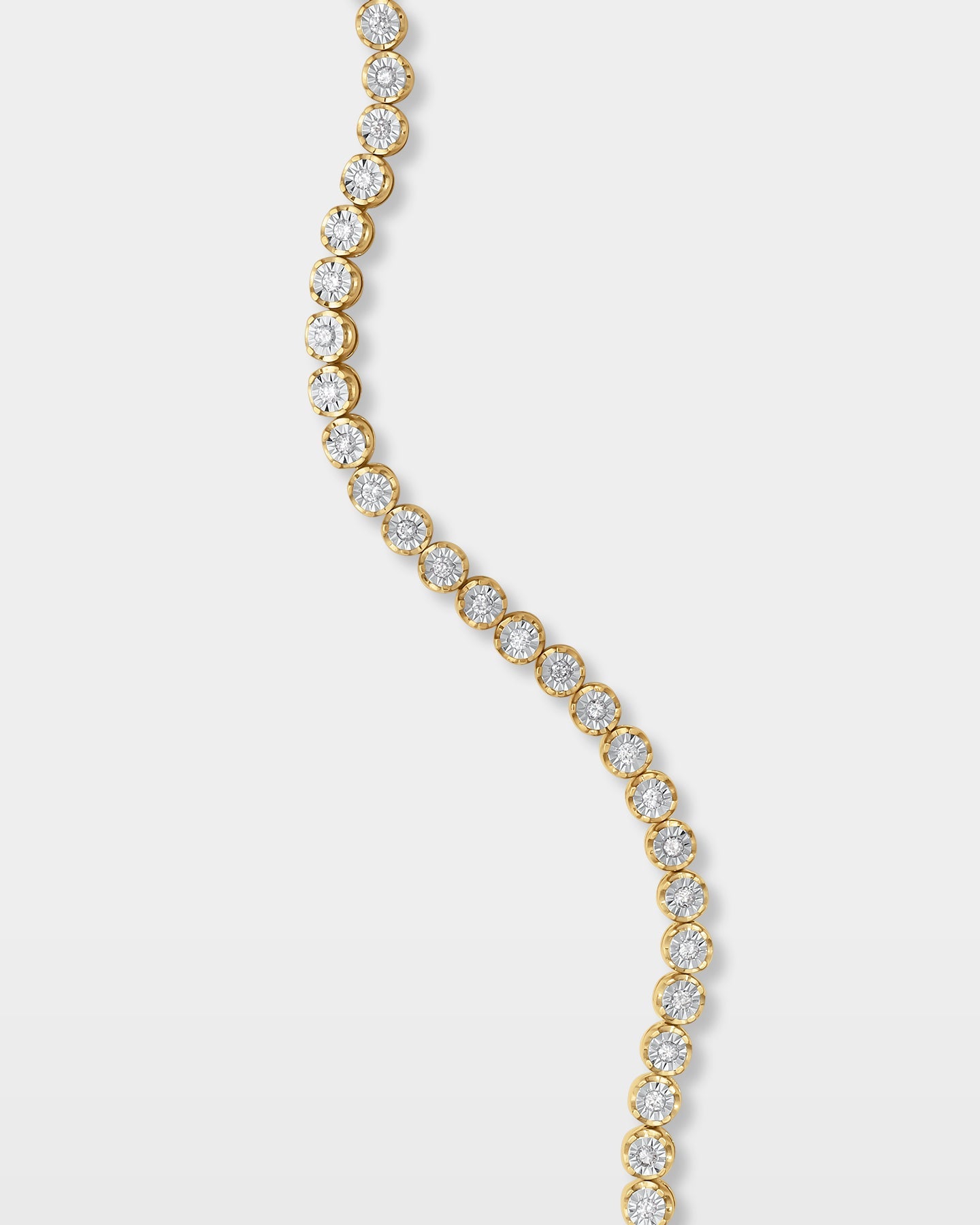 Round Diamond Bezel Bracelet