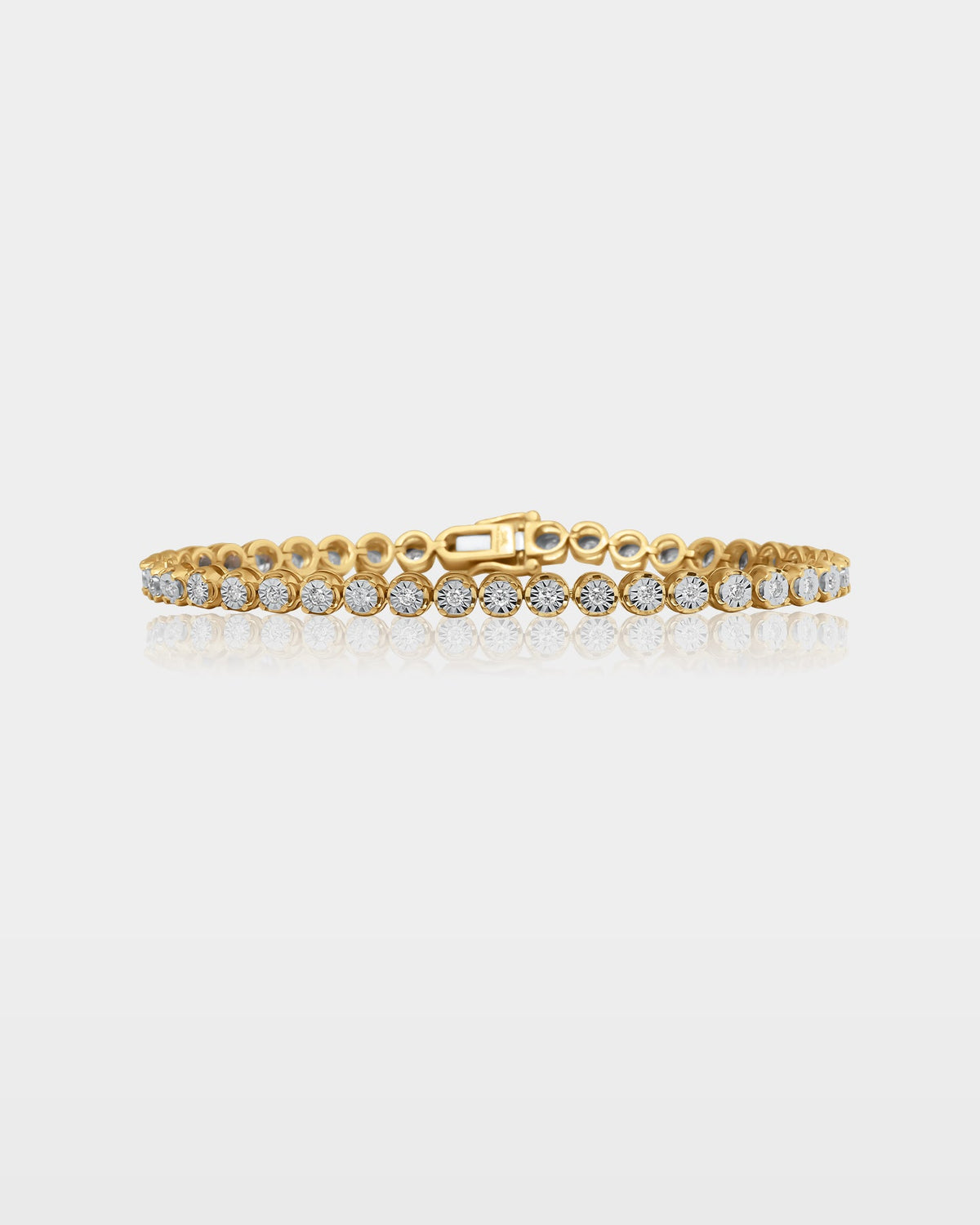 Round Diamond Bezel Bracelet